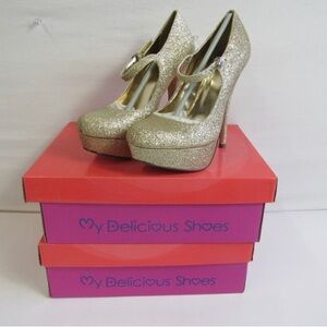 Delicious Sparkling Gold Heels